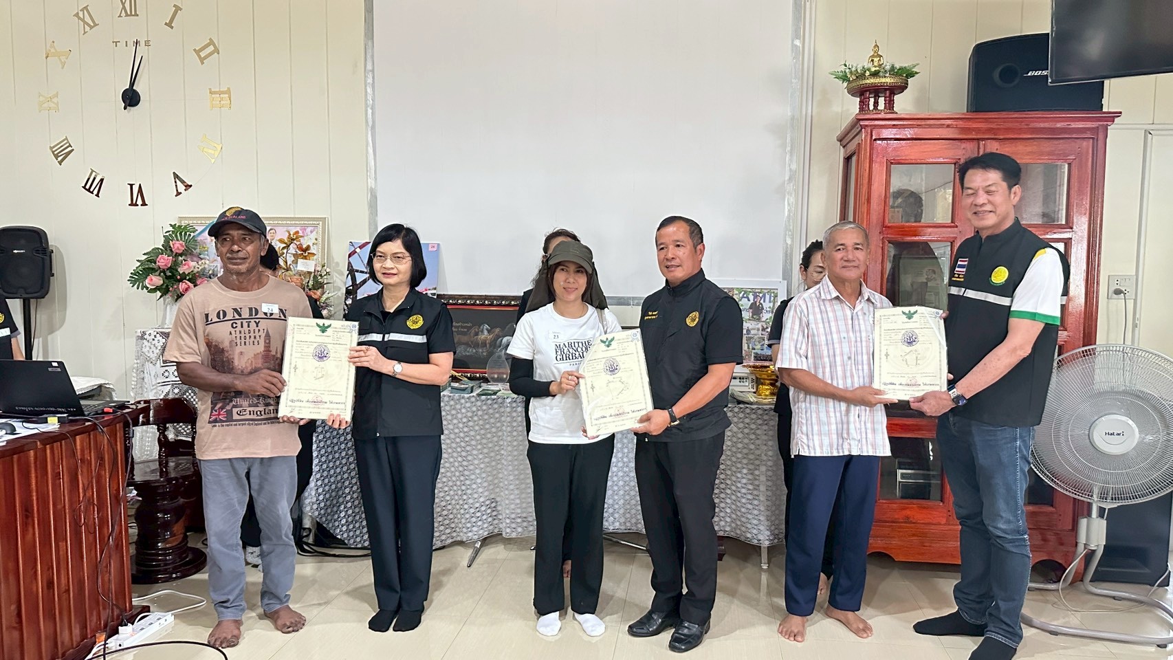 title - ประชุมติดตามผลการดำเนินงานตามแผนการตรวจราชการของ ส.ป.ก. ประจำปีงบประมาณ พ.ศ.2569 รอบที่ 1 เขตตรวจราชการที่ 9 จังหวัดตราด นายวินัย เมฆดำ